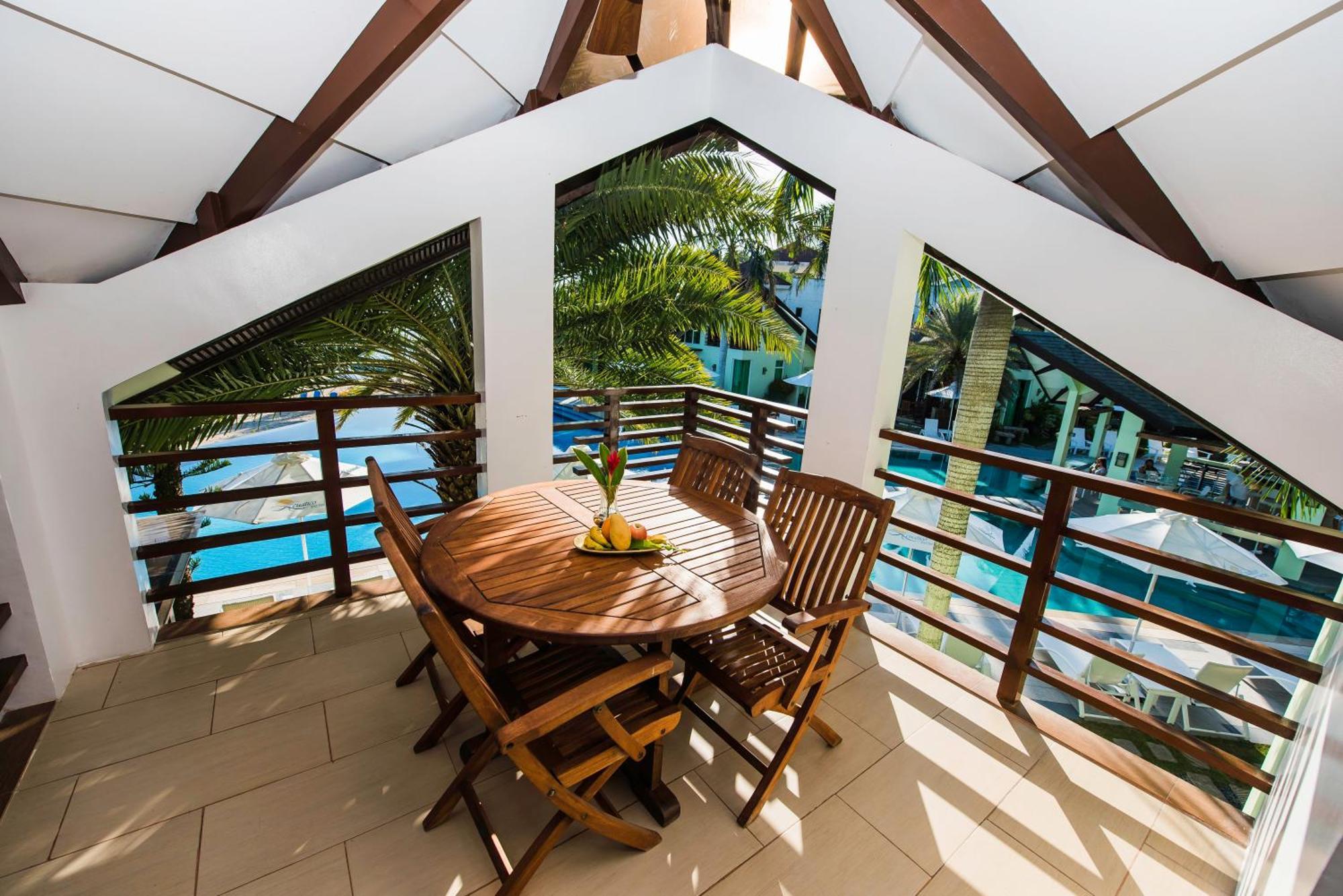 Acuatico Beach Resort & Hotel Inc. San Juan  Exterior photo